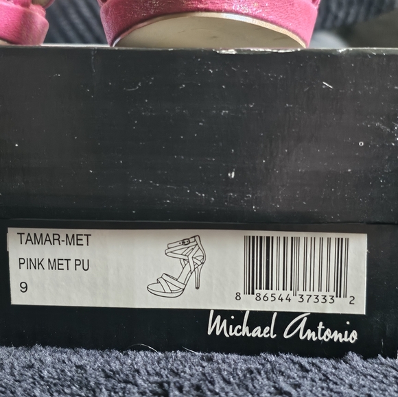 Michael Antonio Tamar Metallic Heels - Picture 7 of 7